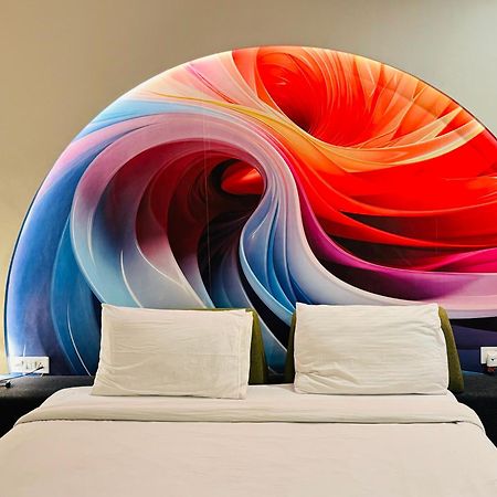 The Royal Presidency Inn Lucknow Bagian luar foto