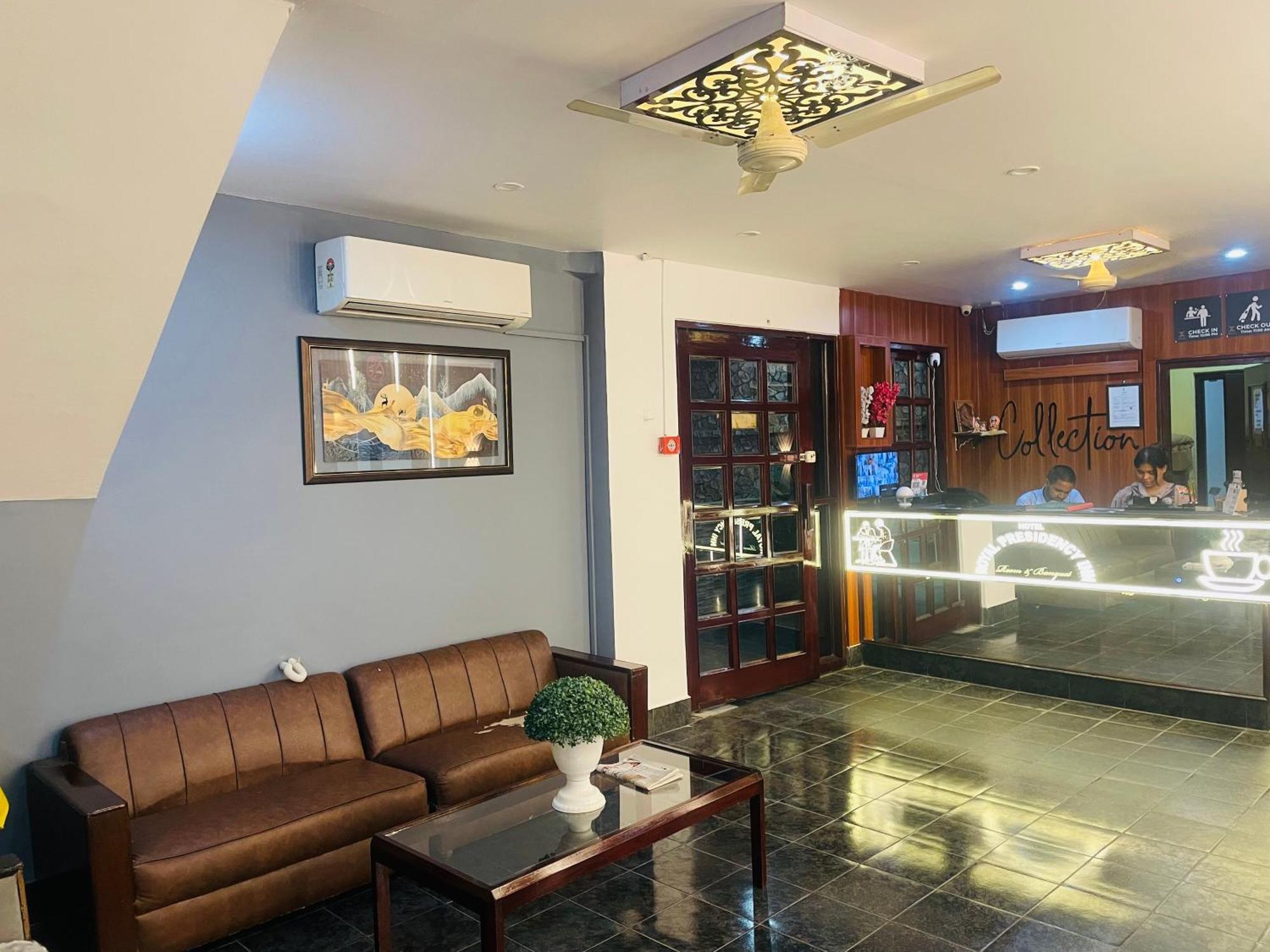 The Royal Presidency Inn Lucknow Bagian luar foto