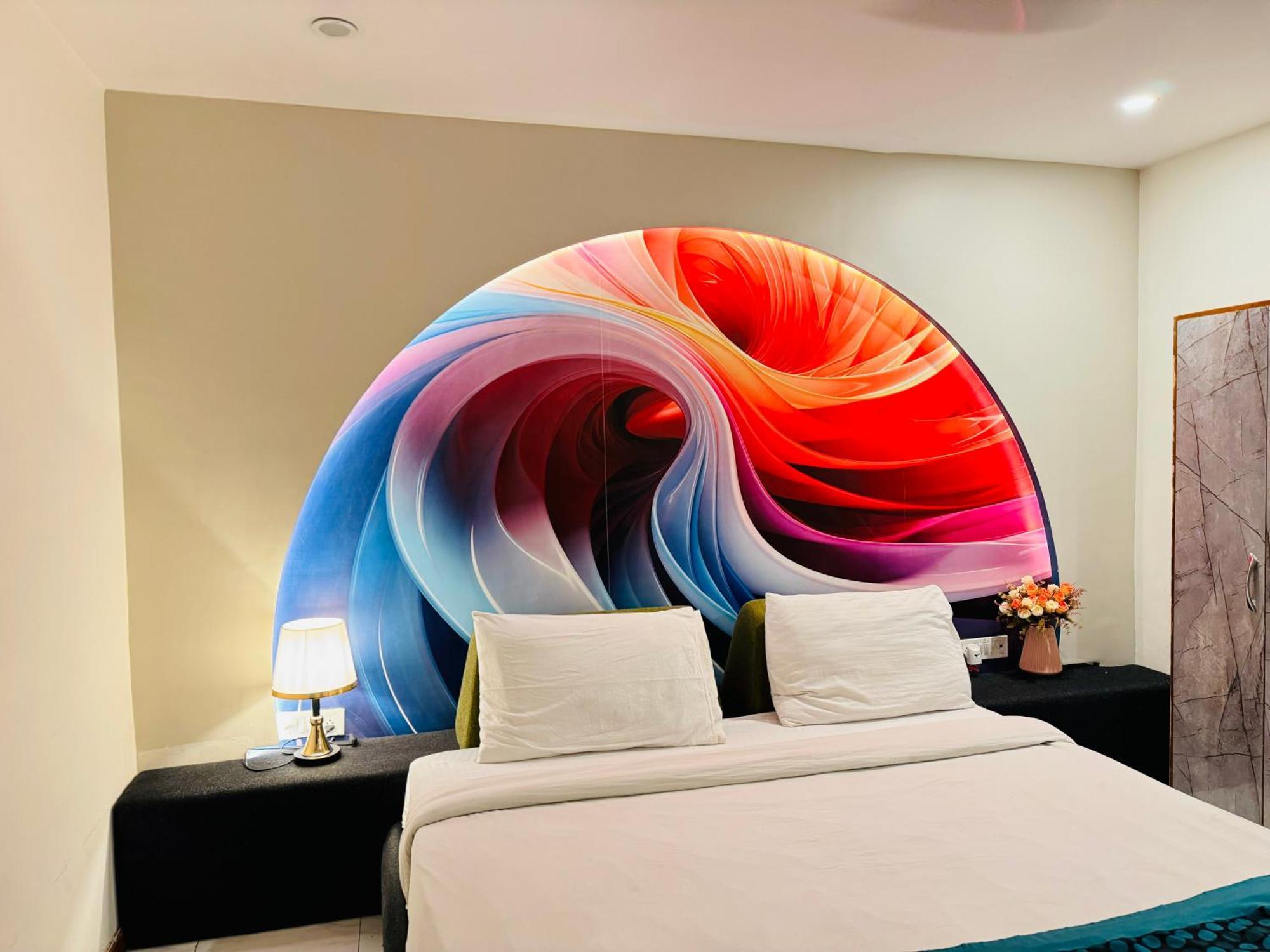 The Royal Presidency Inn Lucknow Bagian luar foto