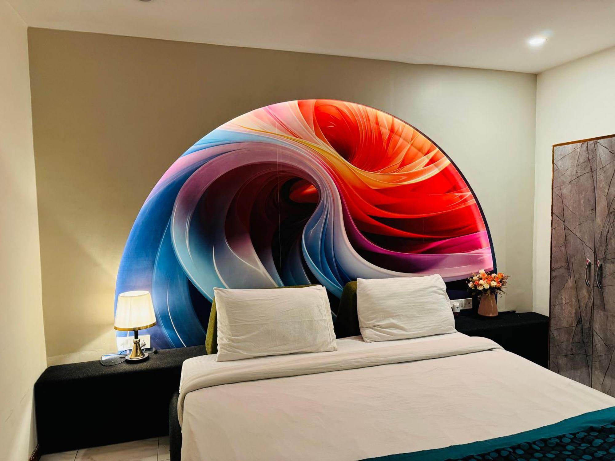 The Royal Presidency Inn Lucknow Bagian luar foto