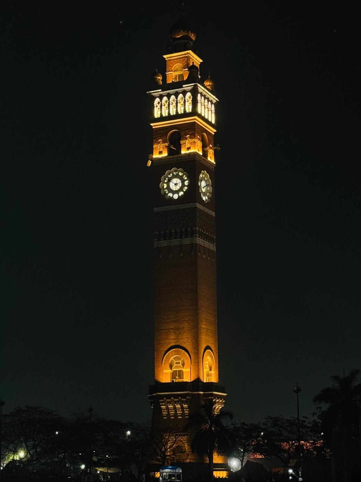The Royal Presidency Inn Lucknow Bagian luar foto
